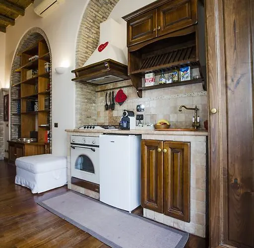 Pettinary Village 4*