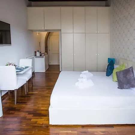 Pettinary Village Couette-café 4*