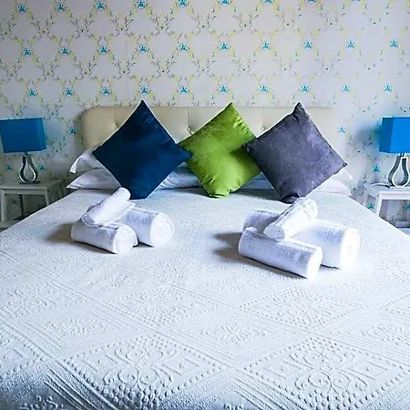 Pettinary Village Bed & Breakfast