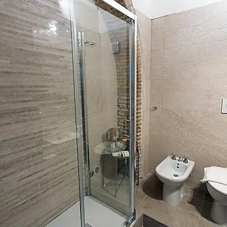 Pettinary Village Bed & Breakfast 4*