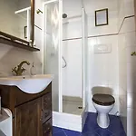 Pettinary Village Bed & Breakfast