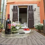 Pettinary Village Rome