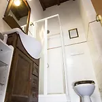 Pettinary Village